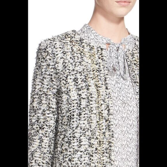 St.john COLLECTION Amour Embellished Tweed Jacket - Picture 7 of 15